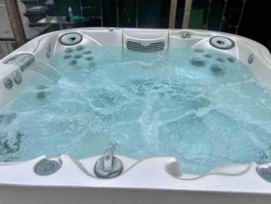 Willa House 10 Mins To Tower Bridge Hot Tub & Parking Londyn Zewnętrze zdjęcie